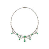 ANTIQUE EMERALD AND DIAMOND SWAG NECKLACE - Foto 1