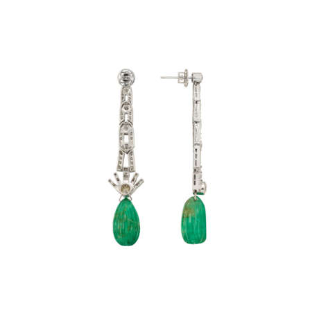 EMERALD AND DIAMOND EARRINGS - photo 2