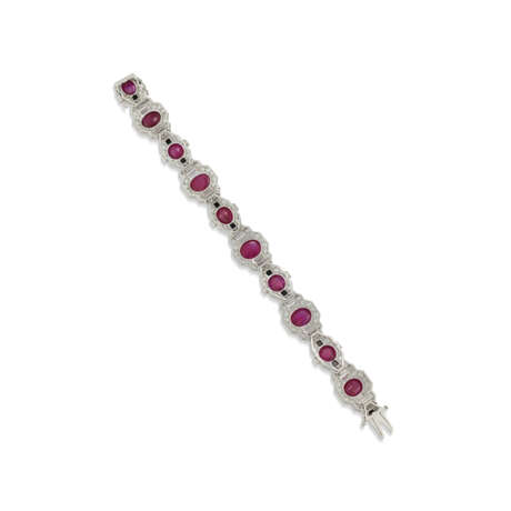 JANESICH ART DECO RUBY, ONYX AND DIAMOND BRACELET - photo 2