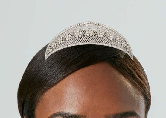 EARLY 20TH CENTURY DIAMOND TIARA - Foto 5