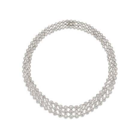 VAN CLEEF & ARPELS DIAMOND 'PALMYRE' NECKLACE - photo 1