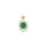 EMERALD AND DIAMOND PENDANT - photo 1