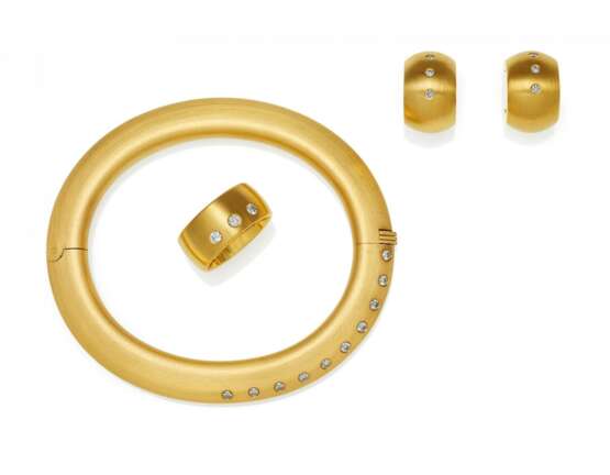 Diamant-Gold-Set: Armspange, Ohrstecker und Ring - photo 1