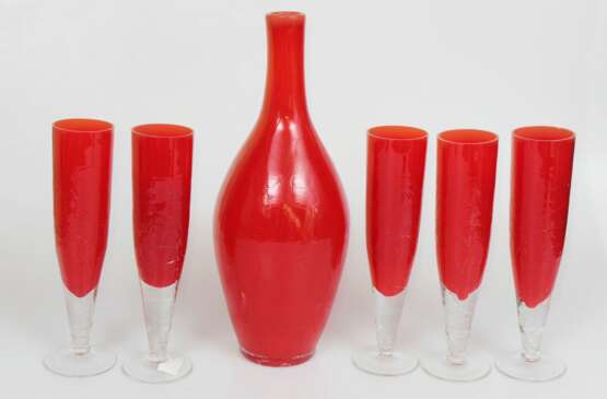 Red glass decanter with five glasses Glass Mid-20th century - photo 4