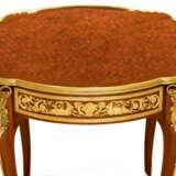 Mahogany table decorated with marquetry in the style of Louis XV Francois Linke. Late 19th century Gilded bronze Late 19th century - photo 5