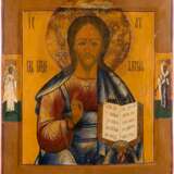 THREE ICONS FORMING A DEISIS SHOWING CHRIST PANTOKRATOR, THE MOTHER OF GOD AND ST. JOHN THE FORERUNNER - Foto 3