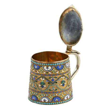 Russian silver cloisonn&eacute; enamel mug in neo-Russian style. 20th century. Silver 84 Cloisonné enamel Gilding Neo-Russian 20th century - photo 1