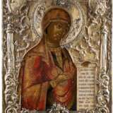 A LARGE ICON SHOWING THE MOTHER OF GOD FROM A DEISIS WITH SILVER-GILT RIZA - Foto 1