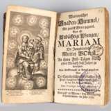 Buch "Marianischer Gnaden-Himmel", mit Kupferstichen, gedruckt zu Wienn, bey Wolffgang Schwedimann, im Jahr 1723, Ledereinband mit starken Gebrauchspuren, 13,5x8x1,2 cm - Foto 2