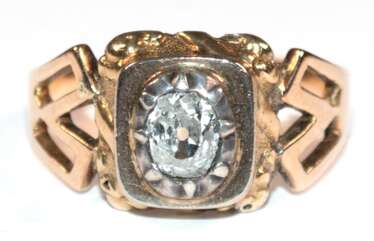 Ring um 1900, 585er GG, ca. 4,8 g, ovaler Altschliffbrillant ca. 0,75 ct., RG 57, Innendurchmesser 18,1 mm