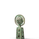 A SMALL BRONZE CHARIOT JINGLE - Foto 3