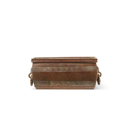 A BRONZE RECTANGULAR CENSER - Foto 5