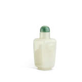 A WHITE JADE SNUFF BOTTLE - photo 3