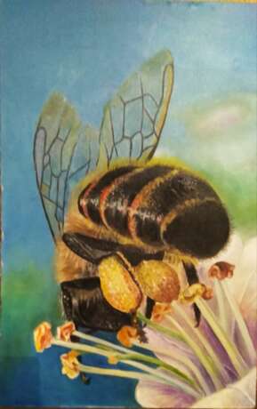 Пчела Canvas Oil paint Realism Animalistic 2019 - photo 1