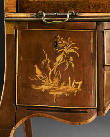 A GERMAN BRASS-MOUNTED SYCAMORE,TULIPWOOD AND MARQUETRY BUREAU - photo 11