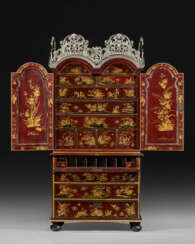 A WILLIAM AND MARY ‘NASHIJI’ AND GILT-JAPANNED SCRETAIRE-CABINET