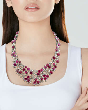 COLLIER RUBIS ET DIAMANTS - photo 5