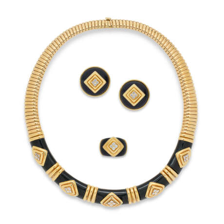 VAN CLEEF & ARPELS PARURE ONYX ET DIAMANTS - photo 2