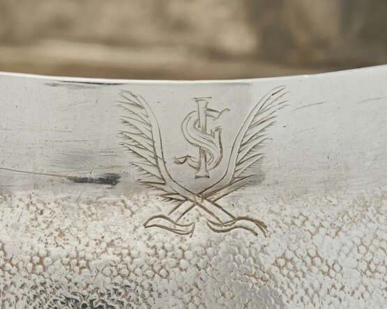 A PAIR OF CHARLES II SILVER DOUBLE TUMBLER CUPS - photo 3