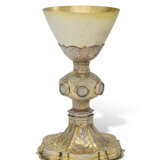 A CONTINENTAL GILT-COPPER CHALICE - фото 1