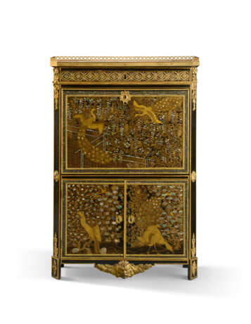 A LOUIS XVI ORMOLU-MOUNTED EBONY, JAPANESE NAMBAN LACQUER AND VERNIS MARTIN SECRETAIRE A ABATTANT - photo 1