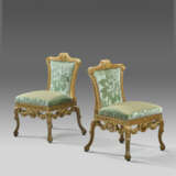 A PAIR OF GEORGE II WALNUT AND PARCEL-GILT SIDE CHAIRS - photo 2