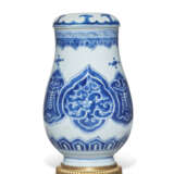 AN ORMOLU-MOUNTED CHINESE PORCELAIN VASE AND A COVER - photo 1