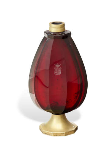 A GERMAN GILT-METAL MOUNTED RUBY GLASS FLASK - photo 1