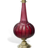 A GERMAN SILVER-GILT MOUNTED RUBY GLASS SCENT BOTTLE AND STOPPER - фото 1