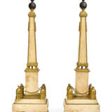 A PAIR OF FRENCH ORMOLU-MOUNTED WHITE MARBLE OBELISKS - фото 2