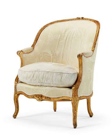 A SET OF FOUR LOUIS XV GILTWOOD BERGERES - photo 2