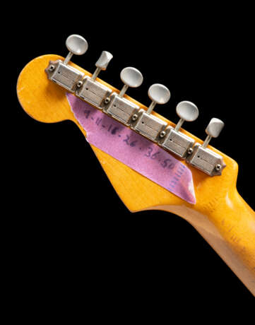 FENDER ELECTRIC INSTRUMENT COMPANY, FULLERTON, CALIFORNIA, CIRCA 1960 - photo 5