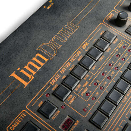 LINN ELECTRONICS, TARZANA, CALIFORNIA, CIRCA 1982-1985 - Foto 3