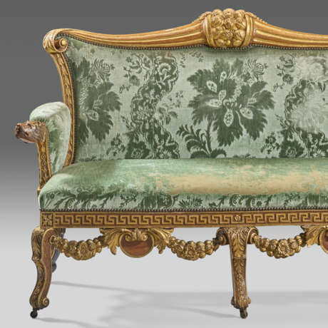 A GEORGE II WALNUT AND PARCEL-GILT SETTEE - photo 7