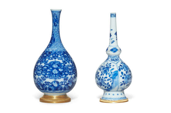 TWO ORMOLU-MOUNTED CHINESE PORCELAIN BLUE AND WHITE VASES - photo 1