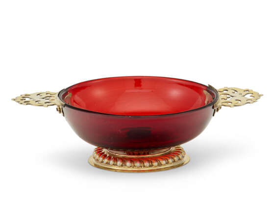 A GERMAN SILVER-GILT MOUNTED RUBY GLASS TWO-HANDLED BOWL - photo 1