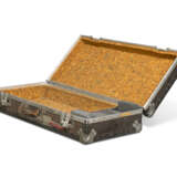 A TOURING FLIGHT CASE - photo 3