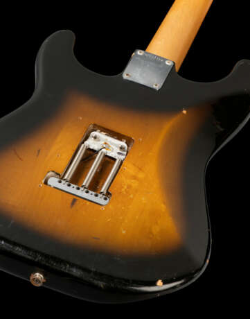 FENDER ELECTRIC INSTRUMENT COMPANY, FULLERTON, CALIFORNIA, 1982 - photo 4