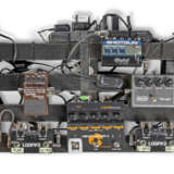 JEFF BECK`S STAGE PERFORMANCE PEDALBOARD - фото 5