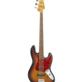 FENDER MUSICAL INSTRUMENTS CORPORATION, CORONA, CALIFORNIA, 1989 - Foto 1