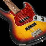 FENDER MUSICAL INSTRUMENTS CORPORATION, CORONA, CALIFORNIA, 1989 - Foto 3
