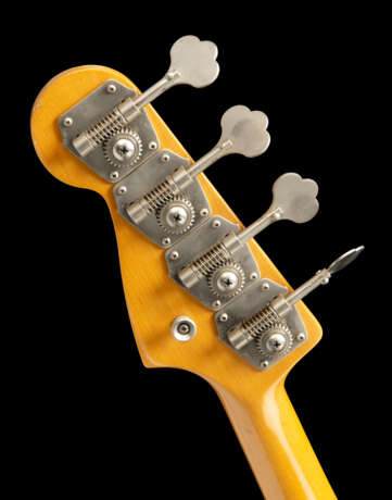 FENDER MUSICAL INSTRUMENTS CORPORATION, CORONA, CALIFORNIA, 1989 - Foto 5