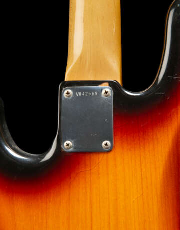 FENDER MUSICAL INSTRUMENTS CORPORATION, CORONA, CALIFORNIA, 1989 - Foto 6