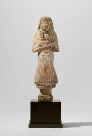 AN EGYPTIAN LIMESTONE OVERSEER SHABTI - photo 1