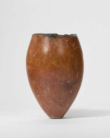 AN EGYPTIAN BLACK-TOPPED RED WARE JAR - photo 2