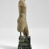 AN EGYPTIAN LIMESTONE SCULPTOR`S MODEL OF A STRIDING OFFICIAL - photo 2