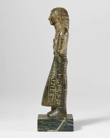 AN EGYPTIAN STEATITE OVERSEER SHABTI FOR AMENEMOPE - photo 2