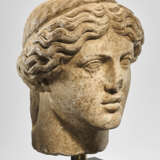 AN OVER-LIFESIZED ROMAN MARBLE HEAD OF APOLLO - photo 4