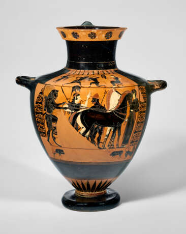 AN ATTIC BLACK-FIGURED HYDRIA - photo 1