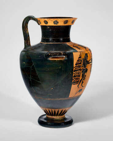 AN ATTIC BLACK-FIGURED HYDRIA - photo 2